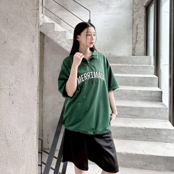 【現貨+預購】MERRIMACK半高領拉鍊刺繡POLO衫 