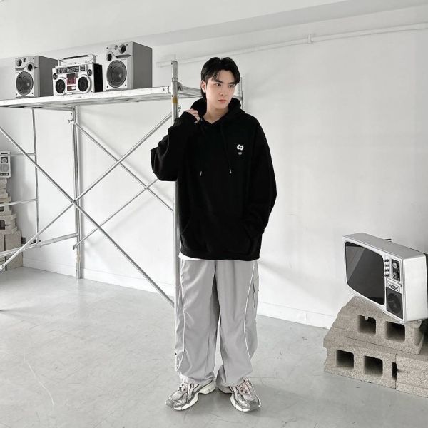 【現貨】手繪感心情表情刷毛帽Tee 