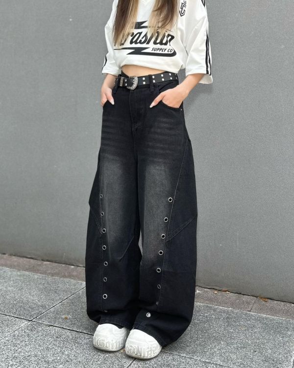 現貨【比例必殺技】金屬鏤空洞洞彎刀褲 