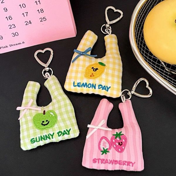 【現貨】愛心釦水果購物袋吊飾 