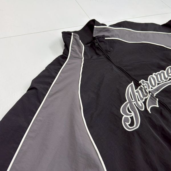 Awesome小立領刺繡織條風衣外套 