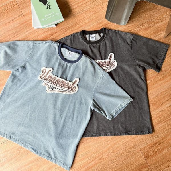 【現貨】草寫抽鬚貼布繡美式短Tee 