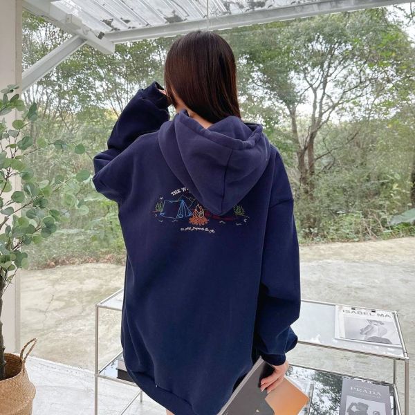 電繡露營七彩線條刷毛帽Tee 