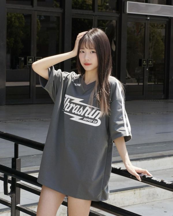 【現貨】Thrashin肩袖撞色賽車風短Tee 