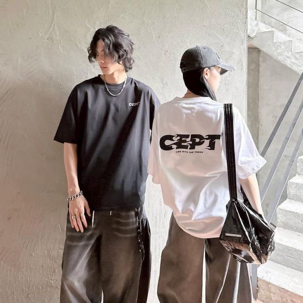 【現貨】火焰字體厚版膠印短Tee 