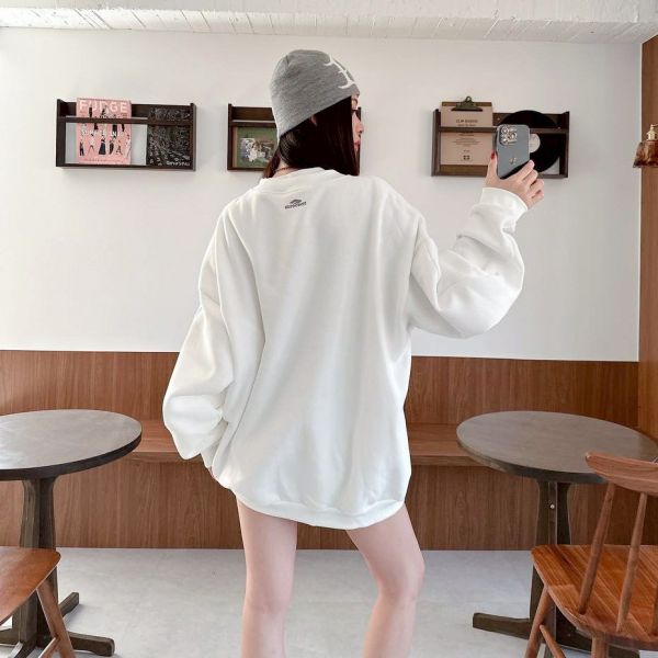 aurocean美式刺繡刷毛大學Tee 