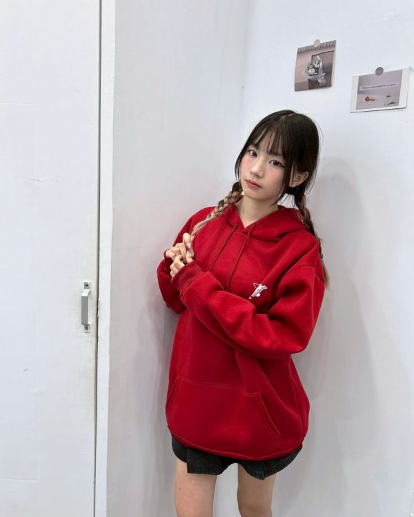 【現貨】紙箱貓咪刷毛帽Tee 