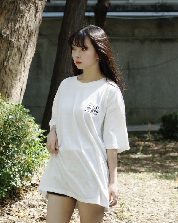 【現貨】GOOD SOME DAY塗鴉玩偶短Tee 