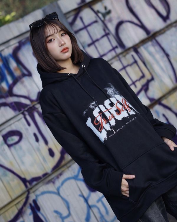 現貨【牛奶暖絨】LOBN煙霧牛奶絨帽Tee 