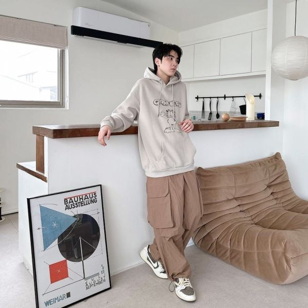 貼布加菲貓刷毛帽Tee 