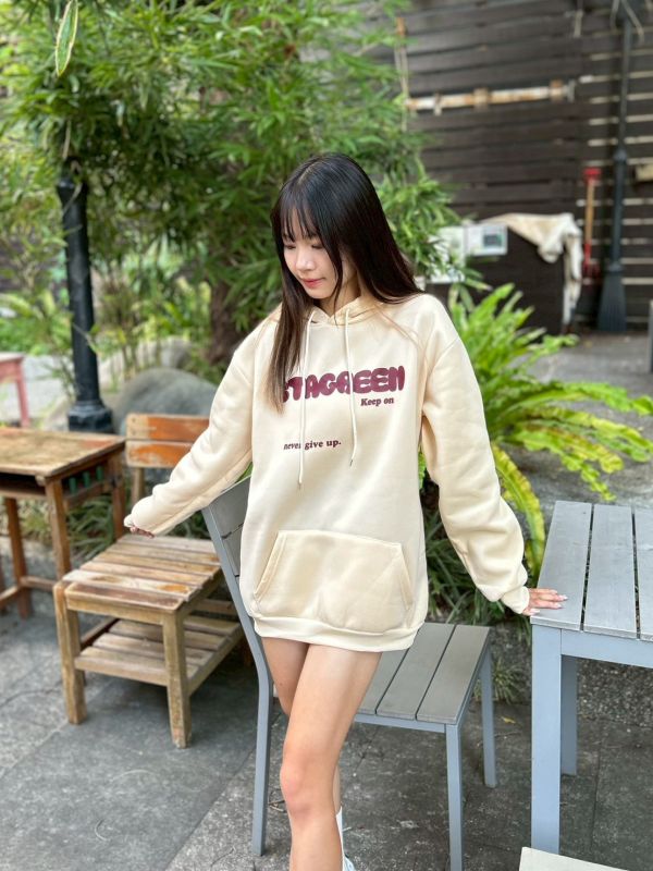 【現貨】STAGREEN英字刷毛帽Tee 