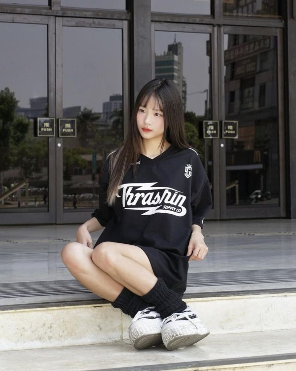 【現貨】Thrashin肩袖撞色賽車風短Tee 