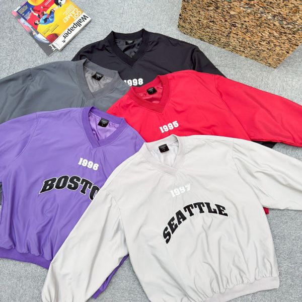 【現貨】美式地名V領風衣 