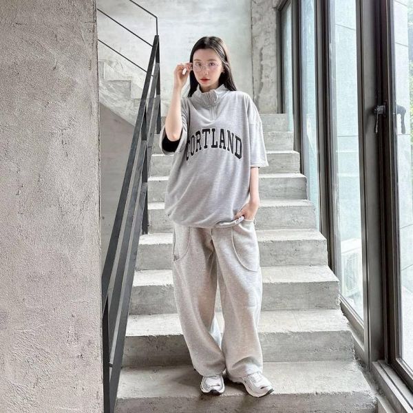 CORTLAND立領刺繡休閒衛衣 