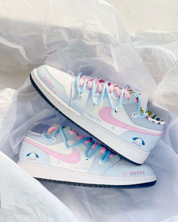 【訂製款】Air Jordan 1 Low 心動小狗 - 女款 