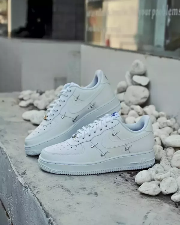 【預購爆款】Nike Air Force 1 Chrome Luxe泫雅同款四小銀鉤 - 女款 