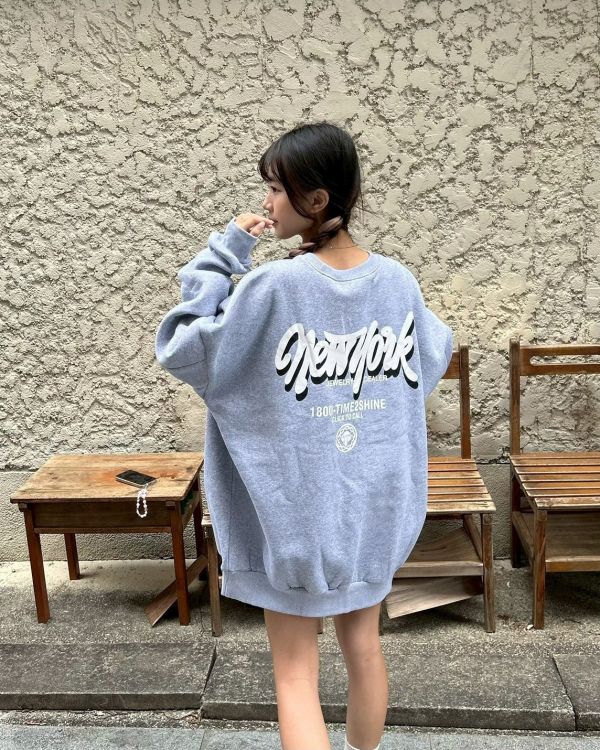 【現貨+預購】New York立體陰影字刷毛大學Tee 