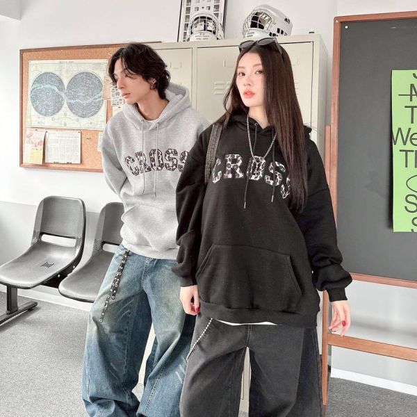 CROSS刺繡豹紋刷毛帽Tee 