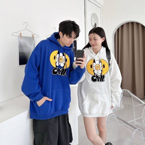 Chill毛巾繡笑臉花朵刷毛帽Tee 