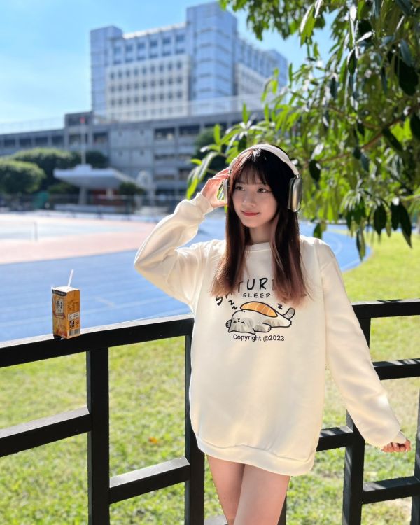 【現貨】耍廢貓咪刷毛大學Tee 