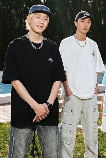 美式復古十字星芒Tee 