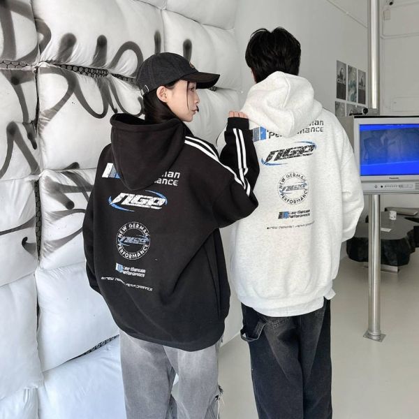 nGP斑駁感字體雙線刷毛帽Tee 