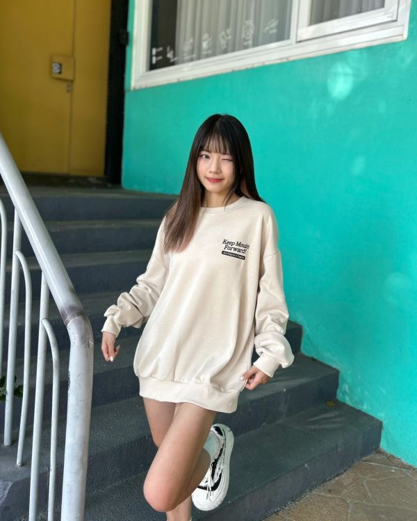 【現貨】美式草莓卡通大學Tee 