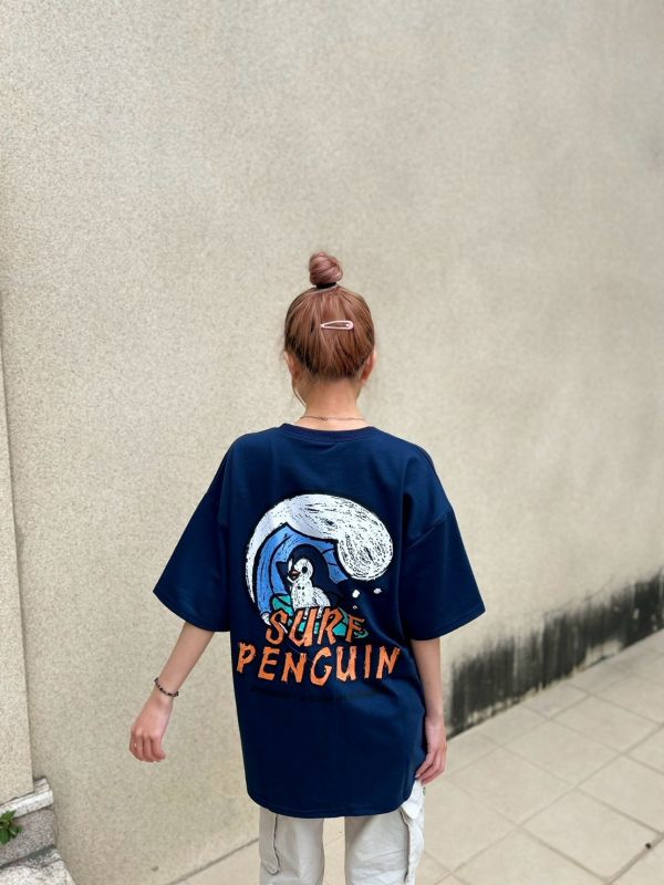 【現貨】衝浪企鵝手繪圖Tee 