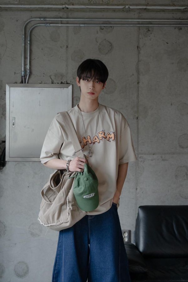 【SORONA®】 CHARM餅乾字母印花短Tee 