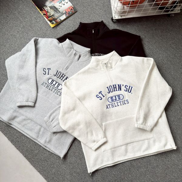 ATHLETICS刺繡立領半拉鍊衛衣 