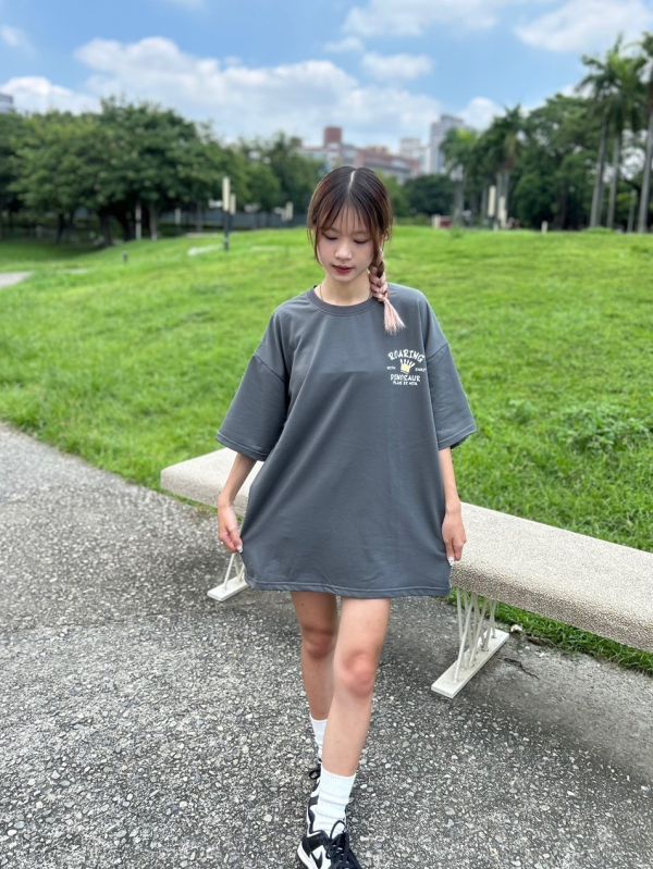 【現貨】ROARING恐龍塗鴉Tee 