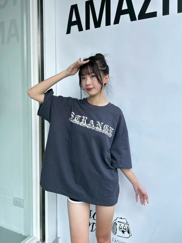 【現貨】歌德字印花Tee 