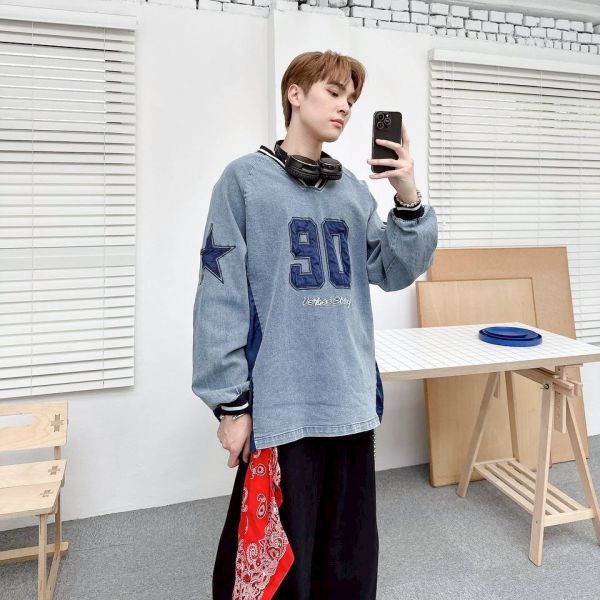 水洗貼布刺繡大學Tee 