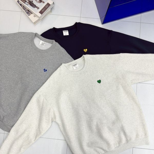 【預購】愛心笑臉刺繡刷毛大學Tee 