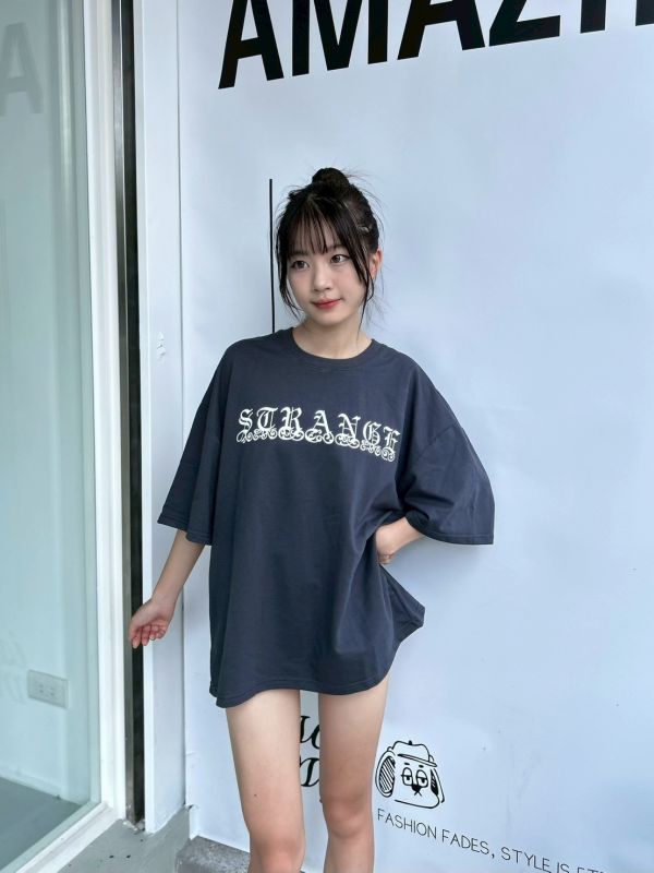 【現貨】歌德字印花Tee 