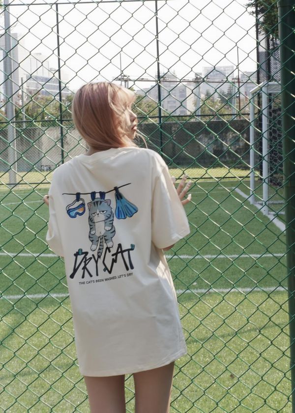 現貨【反差萌爆擊】厭世貓插畫短Tee 