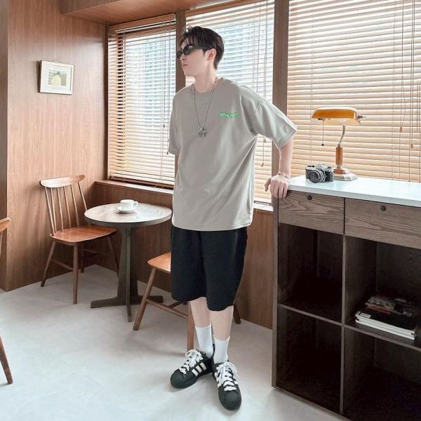 【現貨】Why not 和平標炸彈印花短Tee 