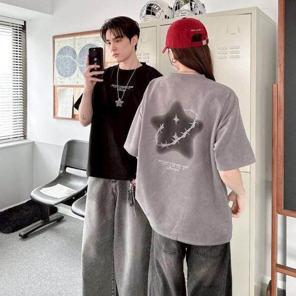 【現貨】荊棘五角星刺繡麂皮短Tee 