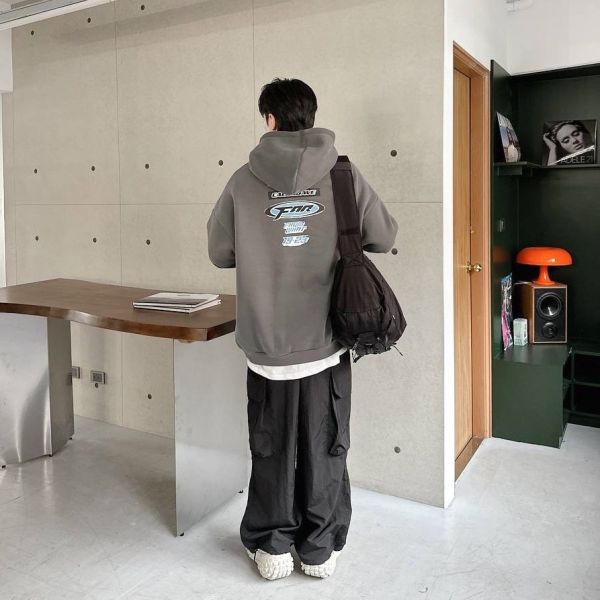 FROMWHAT斑駁感刷毛帽Tee 