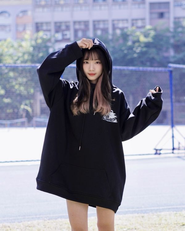 現貨【牛奶暖絨】Ghost音樂鬼騎士牛奶絨帽Tee 