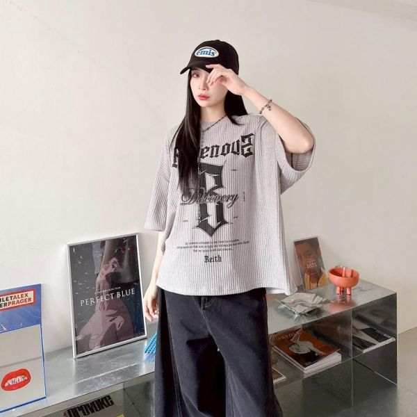 【線貨】Bauenous哥德字印花寬版短Tee 