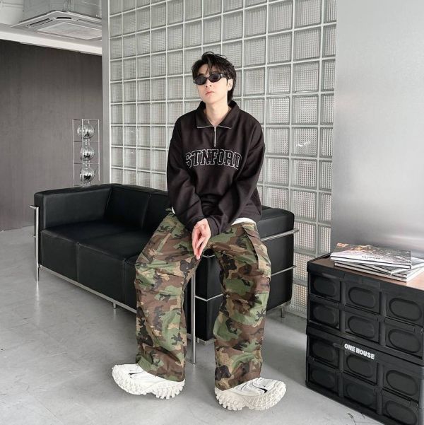 STNFORD毛巾繡小高領衛衣 