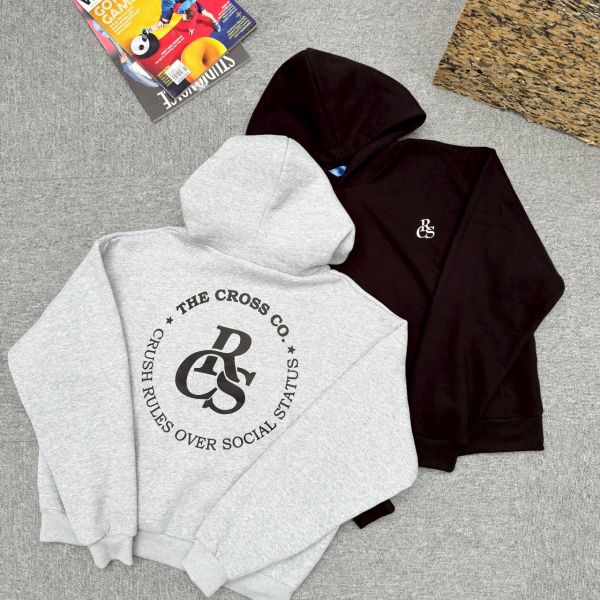 CRS圓環刺繡寬短刷毛帽Tee 