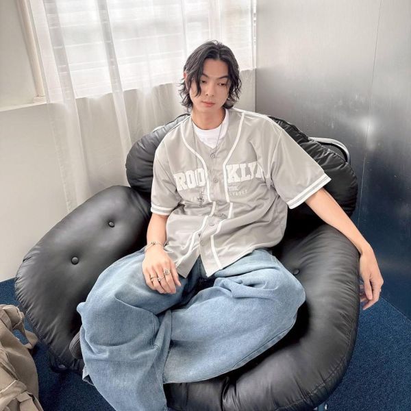 Brooklyn美式刺繡棒球罩衫 