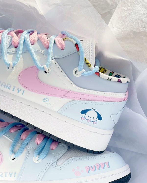 【訂製款】Air Jordan 1 Low 心動小狗 - 女款 