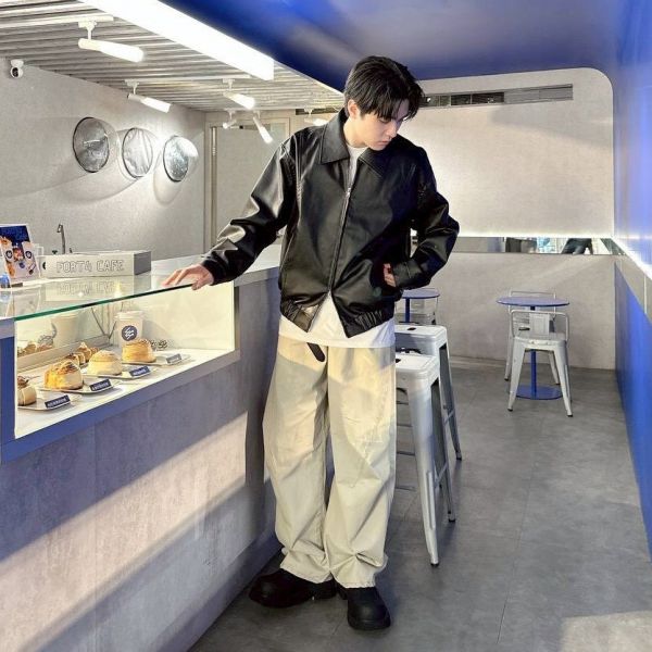 廓形剪裁雙拉鍊皮外套 