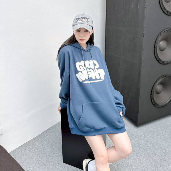 GOOD NIGHT發泡英字刷毛帽Tee 