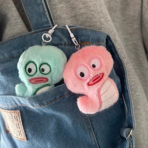 【現貨】大眼搞怪蛇吊飾 