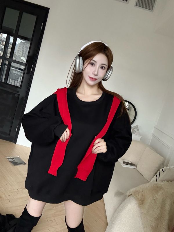 學院感素色大學Tee+披肩set 