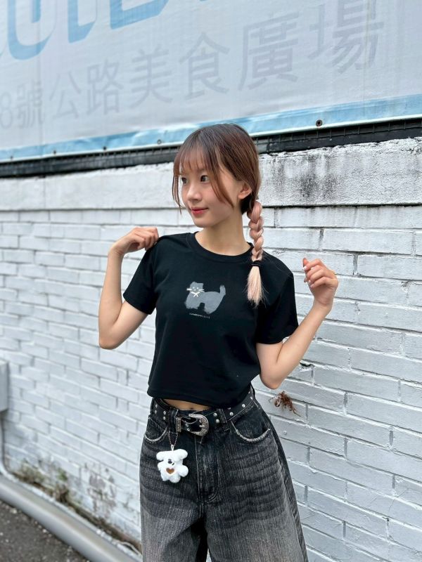 【現貨】波點黑貓短版上衣 